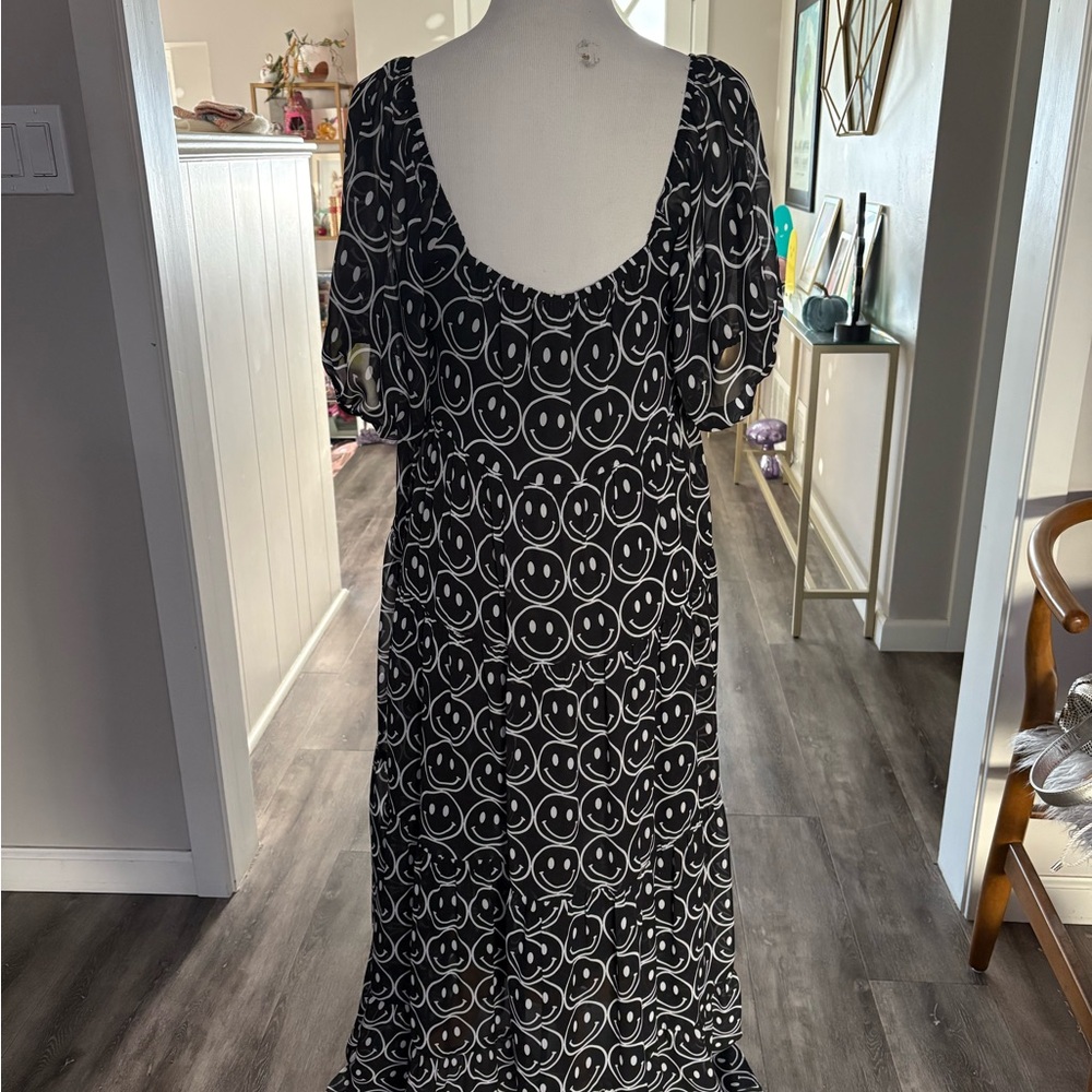 Dressed in LaLa Smiley Face Dress - Picture 3 of 3